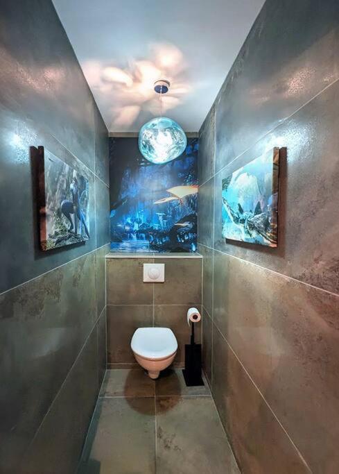 The Art Of Disney Chessy Bagian luar foto